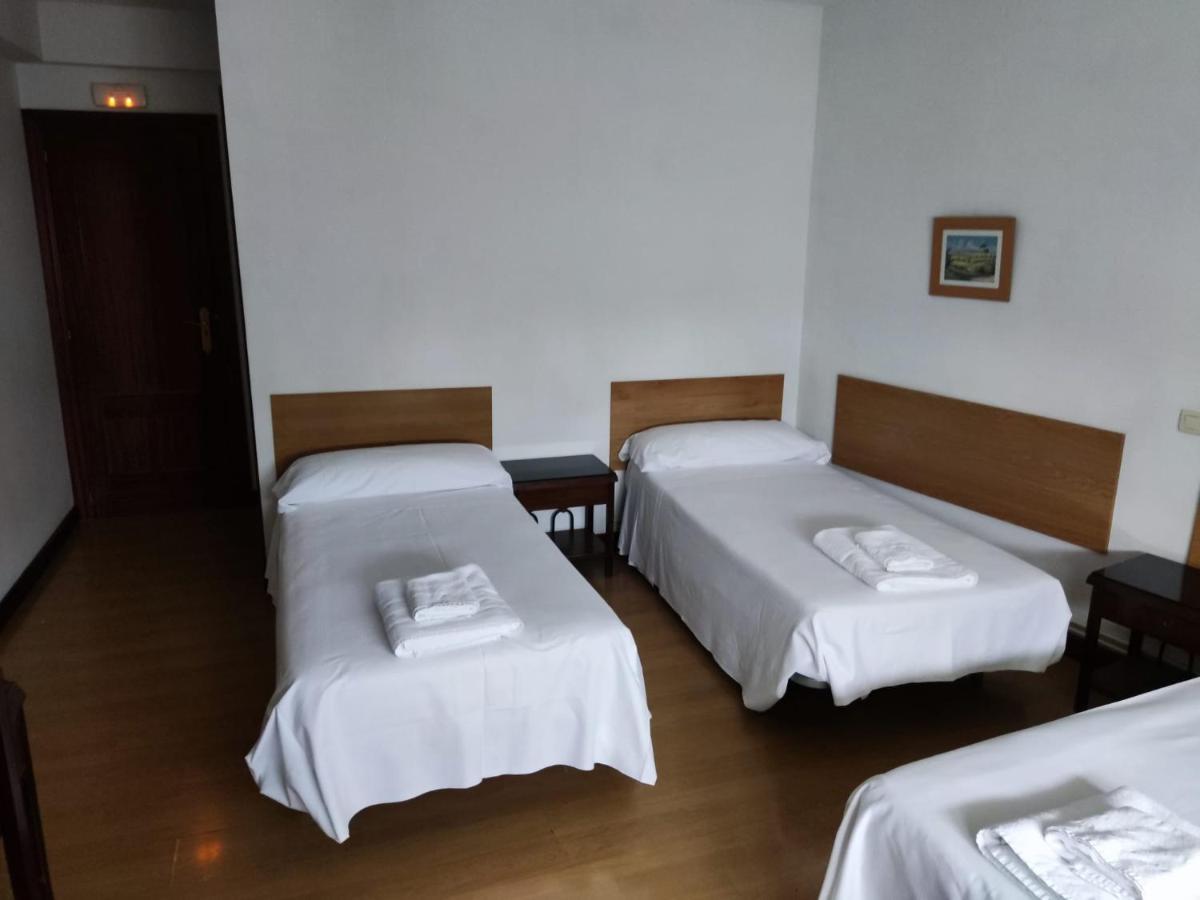 Pension Las Matillas Miranda de Ebro Exterior photo